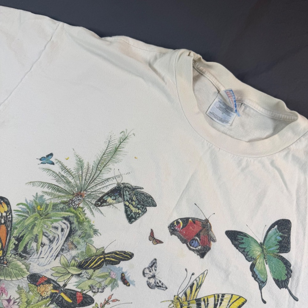 Vintage Hanes Beefy-T Butterfly Nature Graphic T-Shirt Cream XL Double Sided